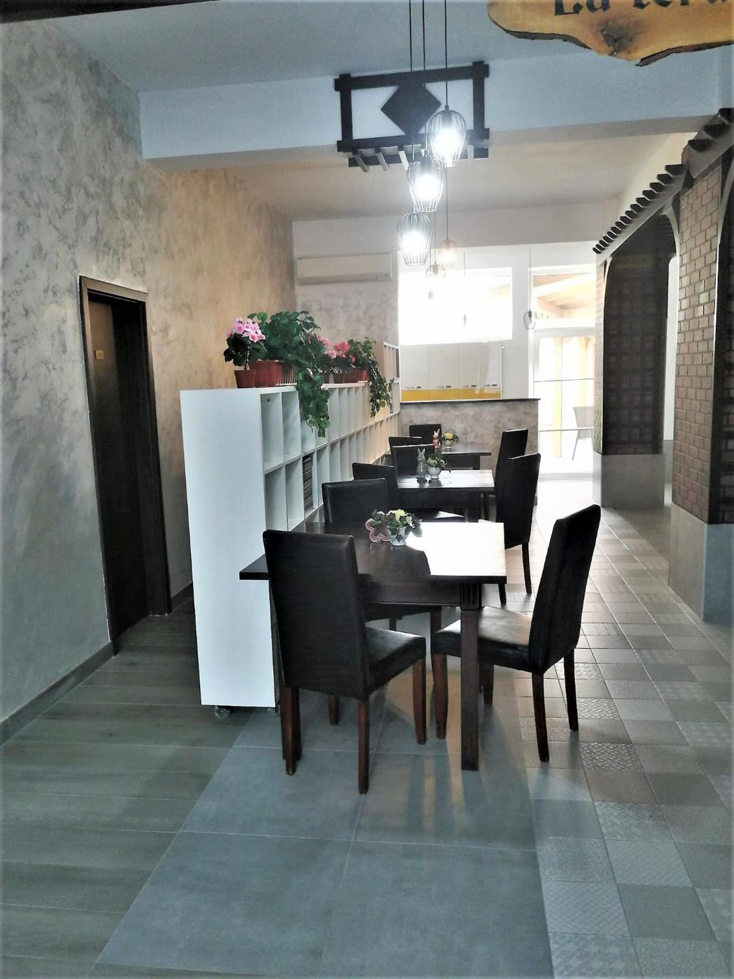 Pension Happy Day - Motorcycle Friendly Sibiu Extérieur photo